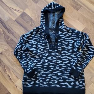 ROCK REPUBLIC SWEATER HOODIE Leopard Women small 1/4 shoestring lace up black